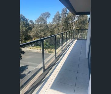 Contemporary Comfort – Stylish 2-Bedroom Apartment - Photo 6