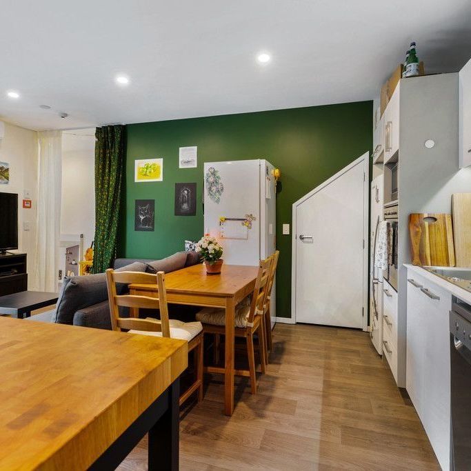 Modern & Stylish Living in the Heart of Hobsonville Point - Photo 1