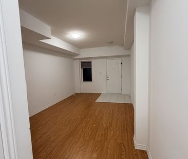 For Lease - 16 Joseph Halbert Place, Caledon, Ontario - Photo 6