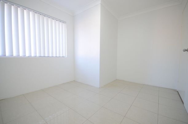 2 Bedroom Townhouse!! - Photo 1