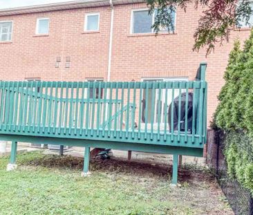 For Lease - 11 Firwood Drive, Richmond Hill, Ontario - Photo 2