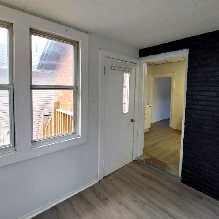 For Lease - 130 Main Street, Port Colborne, Ontario - Photo 1