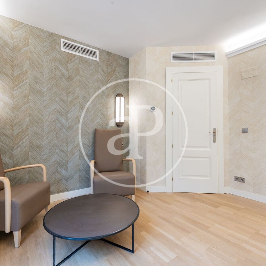 Flat for rent in Cuatro Caminos (Madrid) - Foto 1