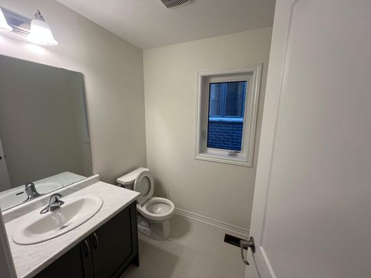 For Lease - 256 Pottruff Road, Brant, Ontario - Photo 1