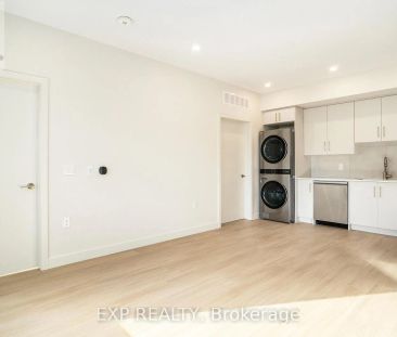 158 LAVAL STREET - Photo 4