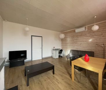 Location Appartement 2 pièces 55m² ROCHEFORT 17300 - Photo 1