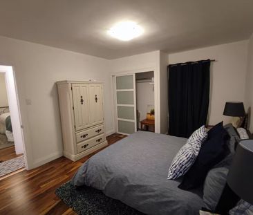 For Lease - 4364 Homewood Avenue, Niagara Falls, Ontario - Photo 4