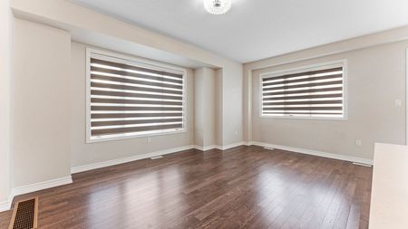 For Lease - 1 Gunn Avenue, Brantford, Ontario - Photo 4