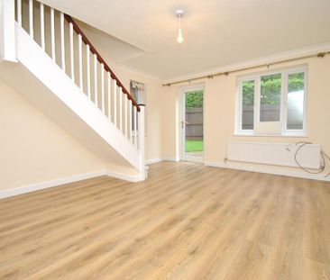 2 bedroom end of terrace house to rent - Photo 5