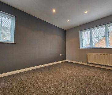 22 Carnbeg Meadows, Antrim, BT41 4RG - Photo 2