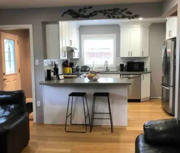 Spacious 2-Bedroom, 1-Bath Home for Rent in Abbotsford (Main Floor)... - Photo 1