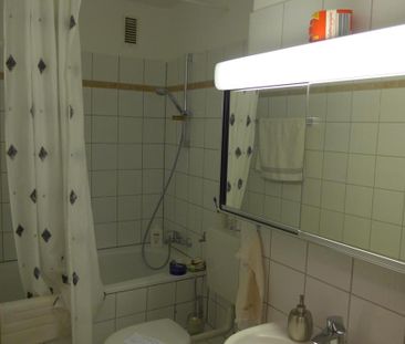 Schönes WOHNEN/HOMEOFFICE in Rhein Nähe mit großem sonnigen Balkon! - Photo 1