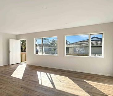 Experience Modern Living in a Free-Standing, N... - Photo 5