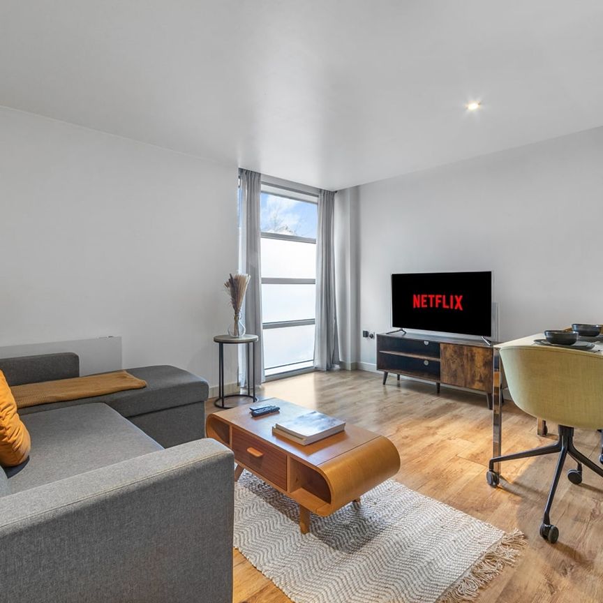 1 Bed Flat, Bacon Street, E2 - Photo 1