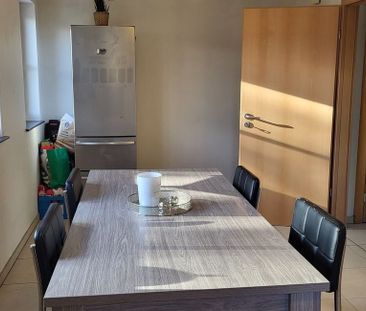 Appartement te huur in Ertvelde voor € 850 met 3 slaapkamers - Photo 2