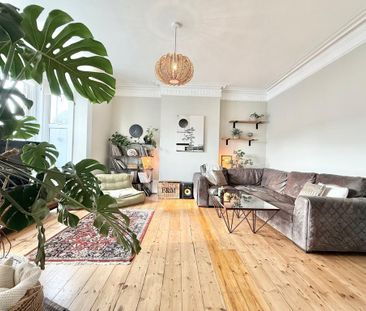 2 bedroom flat to rent - Photo 2
