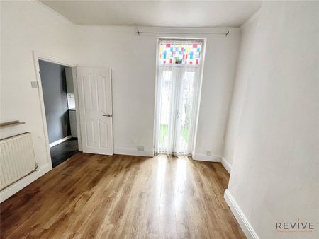 2 Bedroom Terraced House, Eton Street Walton - Photo 3