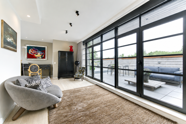 Superbe Penthouse +/- 239 m2 + terrasse 80m² SUD - foto 1