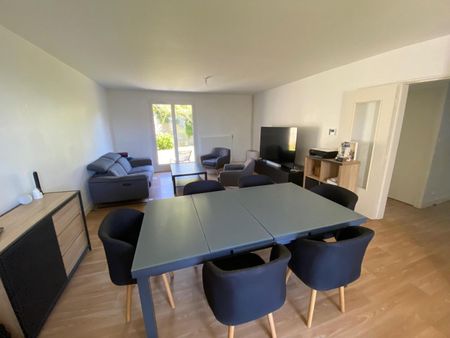 Location Maison 5 pièces 125m² LES PIEUX 50340 - Photo 2