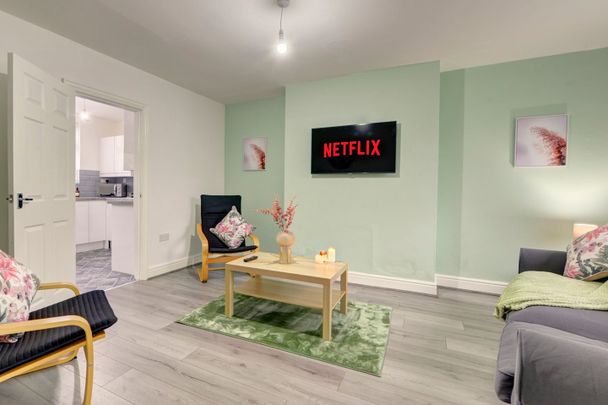 3 Bed Terraced House, Tomson Ave, CV6 - Photo 1