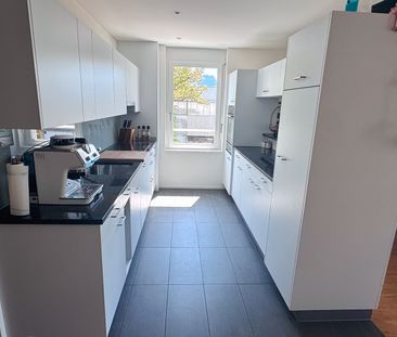 BEFRISTET: 01.12.26 - 31.03.27; Möblierte 3.5-Zimmerwohnung in Krie... - Photo 6