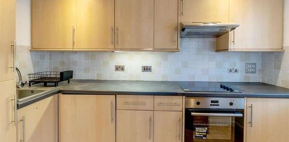 Constantine Street, Plymouth, PL4 - Photo 2