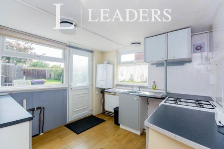 2 bedroom detached house to rent - Photo 5