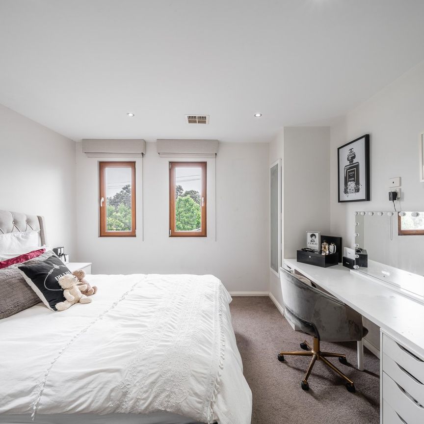 9A Charles Street, Ascot Vale VIC 3032 - Photo 1