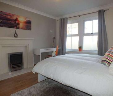 Cirrus Drive, Shinfield, RG2 - Photo 1