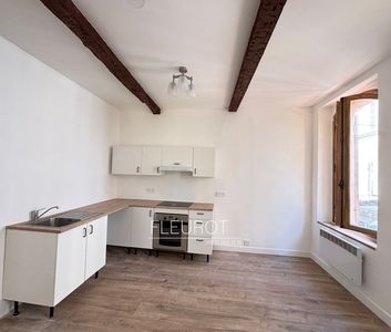 Location Appartement 2 pièces 28m² LA CIOTAT 13600 - Photo 2