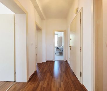 Sonnige 2-Zimmer Wohnung! Und angenehm ruhig ist es hier - Foto 1