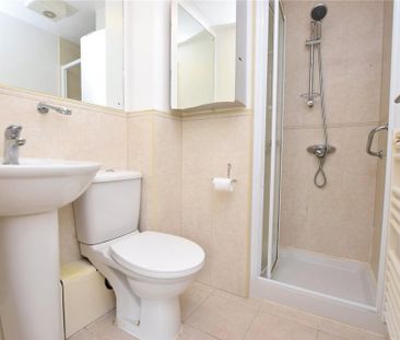 2 bedroom apartment to rent - Photo 6