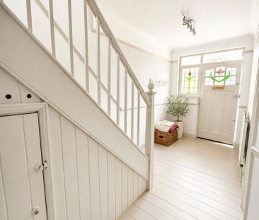 3 bedroom semi-detached house to rent - Photo 3