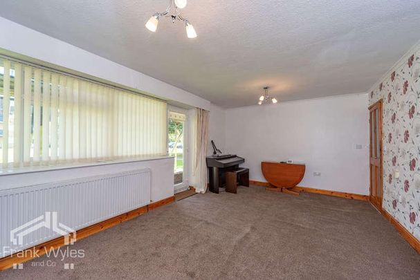 Eldon Court, Lytham St. Annes, Lancashire, FY8 - Photo 1