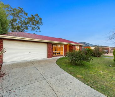 LOCATION AND GREAT LIVING ON GREVILLEA! - Photo 2