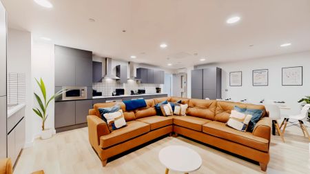 Premium Plus En-suite - Photo 3