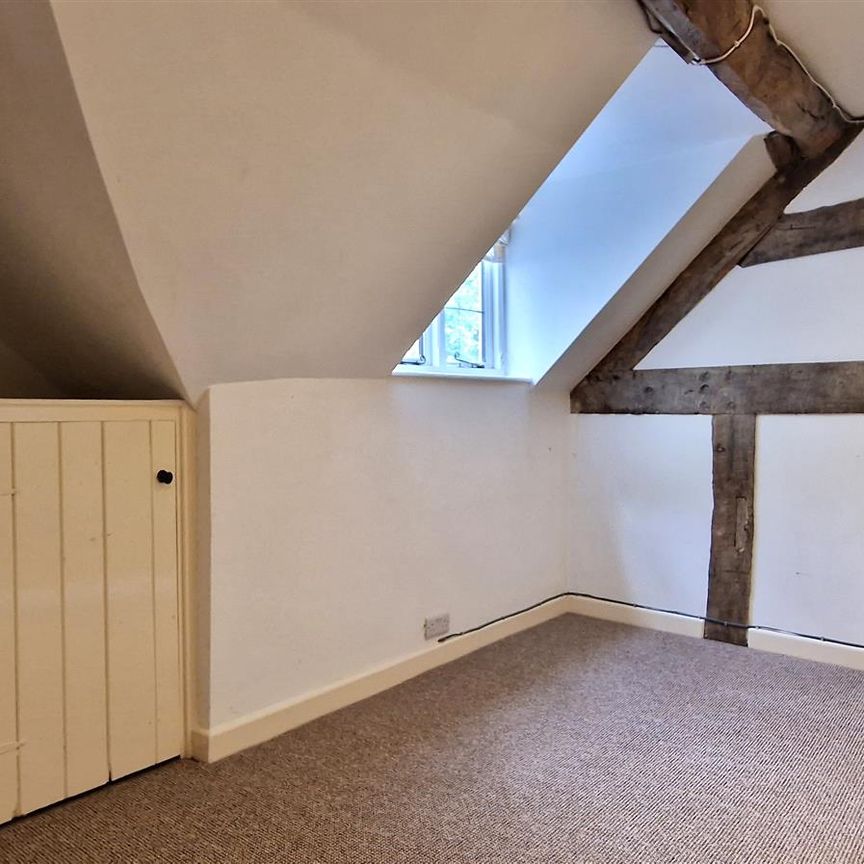 2 bed cottage to rent, Leominster, HR6 - Photo 1