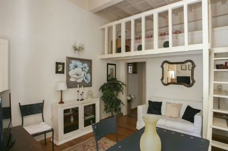 Via dei Pepi, Florence, Tuscany 50121 - Photo 2