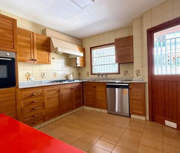 Piso de alquiler en Jaume III - Photo 4