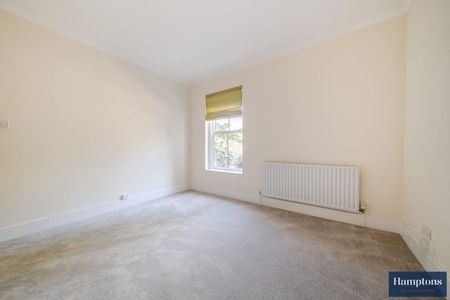 4 bedroom flat to rent - Photo 4