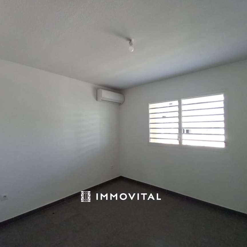 Location Appartement 2 pièces 41m² LE MOULE 97160 - Photo 1