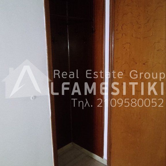 Διαμέρισμα προς Ενοικίαση, Πλατεια Ελευθεριας Κορυδαλλός, 2 Δωμάτια, 125 τ.μ., 800€ - Photo 1