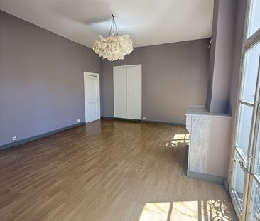 Grand appartement F3 de caractère - Photo 2