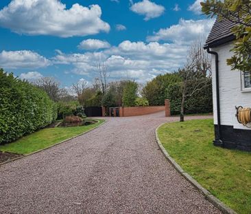 3 bedroom barn conversion to rent - Photo 1