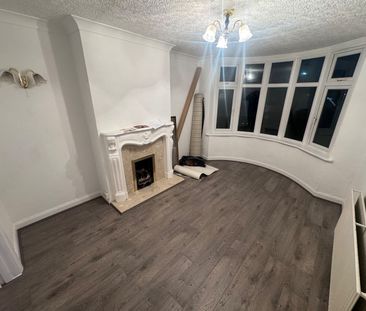 3 Bed Semi-Detached House, Hodge Hill Road, B34 - Photo 6