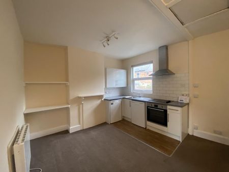 1 bedroom apartment to rent - Photo 2
