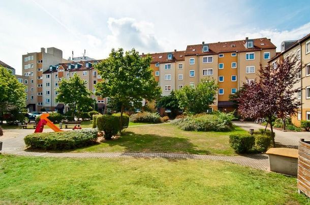 Für Sie neu renoviert! 3-Zimmer-Wohnung mit Balkon sucht nette Mieter - Foto 1