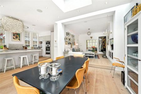 5 bedroom semi-detached house to rent - Photo 2