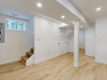 For Lease - 243 Windermere Avenue Unit# Lower, Toronto, Ontario - Photo 4