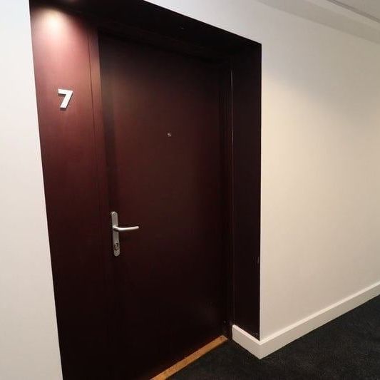 Room in a Shared Flat, Marner Point, E3 - Photo 1